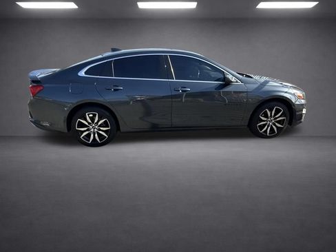 Used 2021 Chevrolet Malibu RS FWD image 6