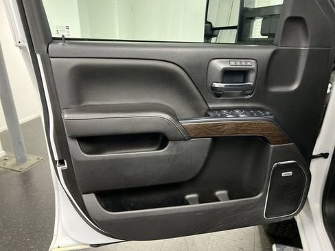 Certified 2017 GMC Sierra 3500 Denali w/ Duramax Plus Package AWD/4WD image 23