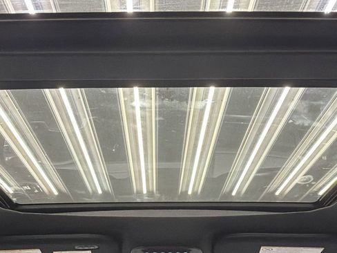 Used 2025 Ford F250 Platinum image 36