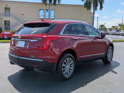 Used 2019 Cadillac XT5 Luxury FWD image 6