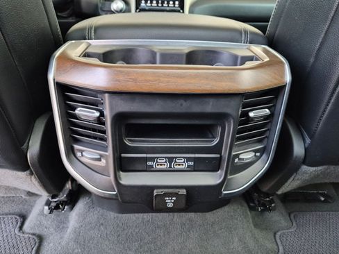 Used 2022 RAM 1500 Laramie w/ Laramie Southwest Edition RWD image 17