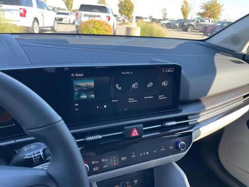 New 2026 Kia Sportage EX w/ EX Panorama Roof Package image 16