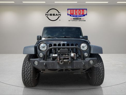 Used 2018 Jeep Wrangler Unlimited Rubicon w/ Dual Top Group AWD/4WD image 6