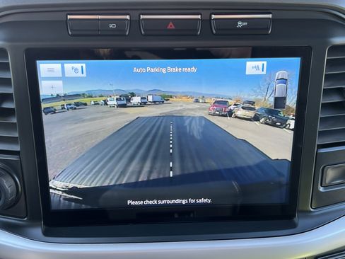 Used 2022 Ford F150 XLT w/ Equipment Group 302A High image 34