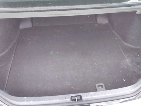 Used 2024 Toyota Camry SE FWD image 3