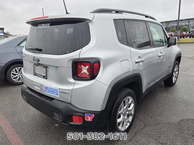 Used 2018 Jeep Renegade Latitude w/ Cold Weather Group AWD/4WD image 4