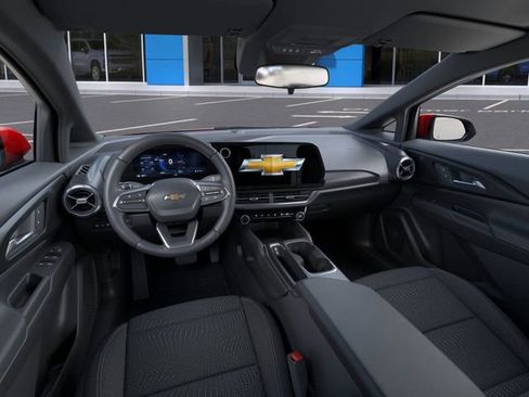 New 2026 Chevrolet Equinox EV LT image 15