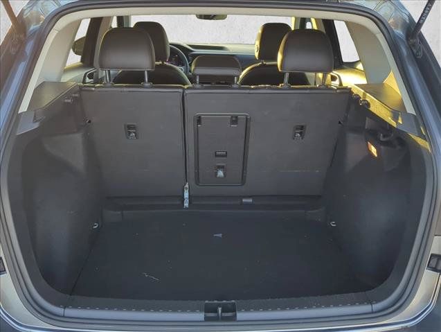 Used 2023 Volkswagen Taos SE FWD image 23