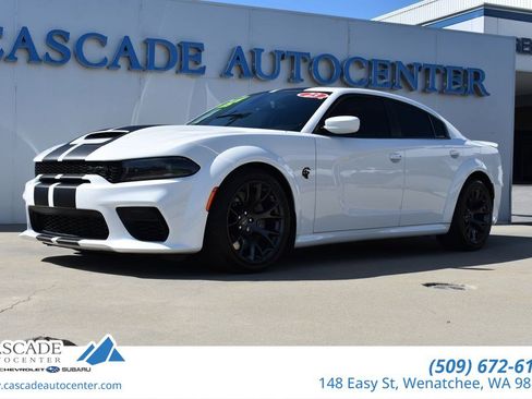 Used 2022 Dodge Charger SRT Hellcat w/ Harman/Kardon Audio Group RWD image 1