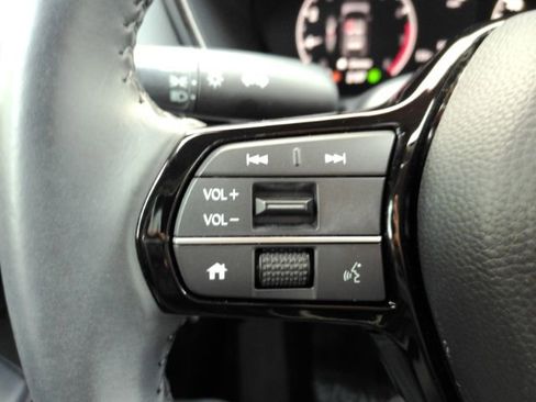 Used 2024 Honda CR-V EX-L image 37