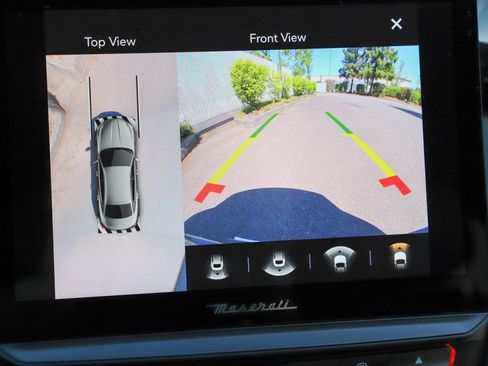 Used 2022 Maserati Quattroporte Modena Q4 AWD/4WD image 59