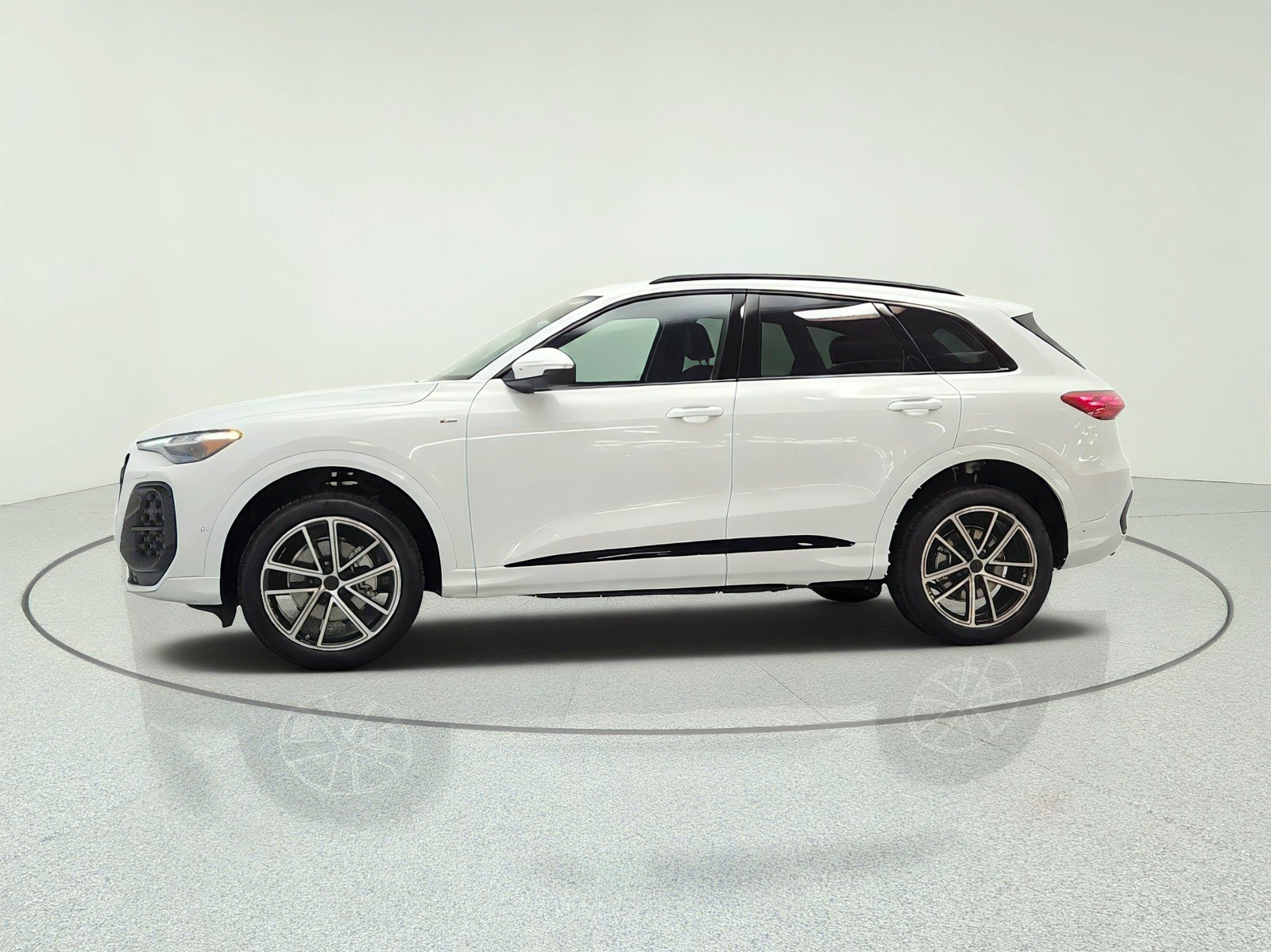New 2026 Audi Q5 Premium Plus AWD/4WD image 8