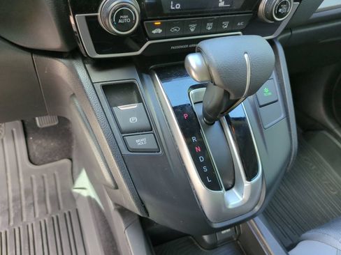 Used 2018 Honda CR-V LX image 16