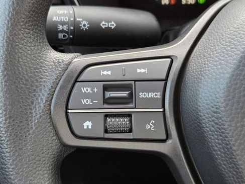 Used 2025 Honda CR-V EX image 29