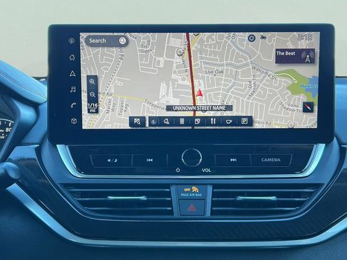 Used 2024 Nissan Altima 2.5 SR w/ SR Premium Package image 27