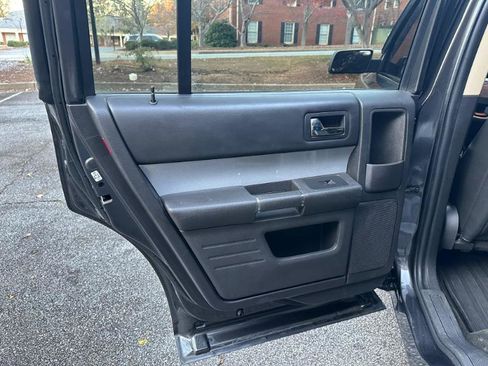 Used 2015 Ford Flex SEL w/ Equipment Group 202A image 16