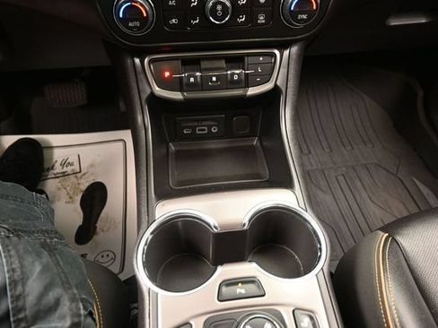 Used 2023 GMC Terrain AT4 w/ Tech Package AWD/4WD image 11