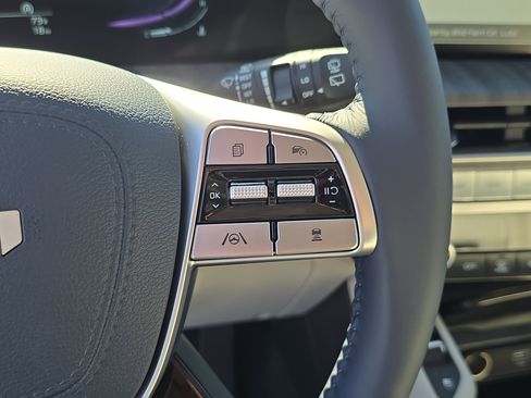 New 2025 Kia Telluride EX w/ EX Captain's Chair Package image 36