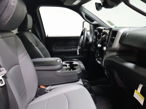 New 2026 RAM 2500 Tradesman image 19