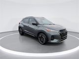 Used 2023 Nissan Kicks SR image 2