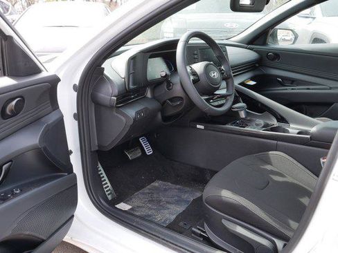 New 2026 Hyundai Elantra SEL Sport Premium FWD image 5