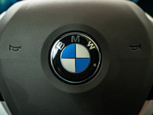 New 2026 BMW 330i xDrive Sedan w/ Premium Package AWD/4WD image 21