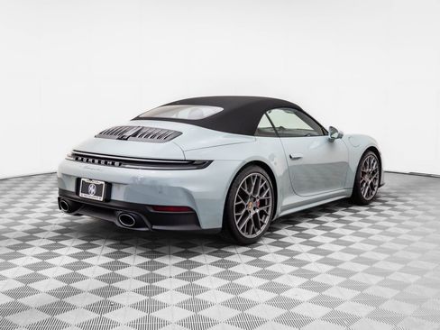 New 2026 Porsche 911 Carrera 4S image 8