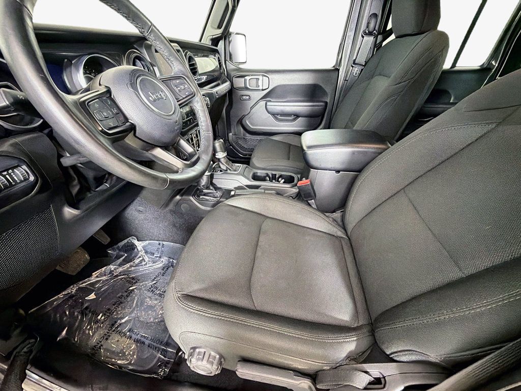 Used 2022 Jeep Wrangler Unlimited Sport AWD/4WD image 20