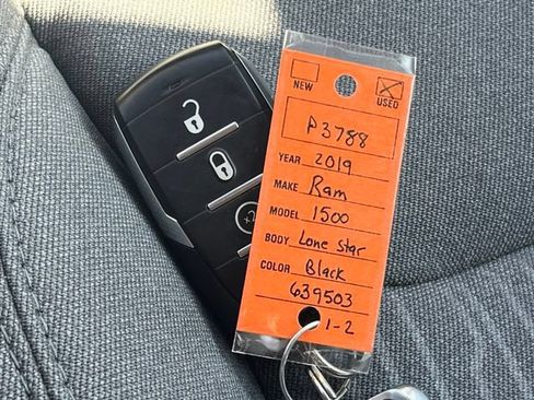 Used 2019 RAM 1500 Big Horn RWD image 12