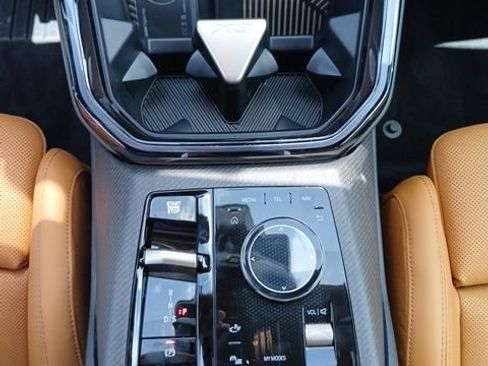 New 2025 BMW X3 xDrive30i w/ Premium Package image 21