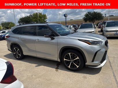 Used 2021 Toyota Highlander XSE