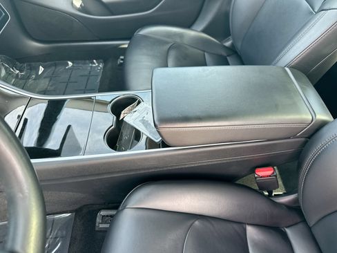 Used 2018 Tesla Model 3 Long Range RWD image 20