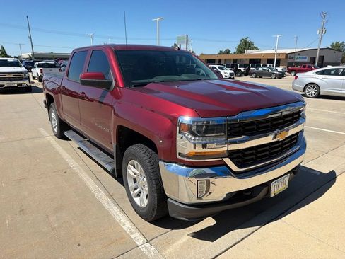 Used 2016 Chevrolet Silverado 1500 LT w/ All Star Edition AWD/4WD image 4