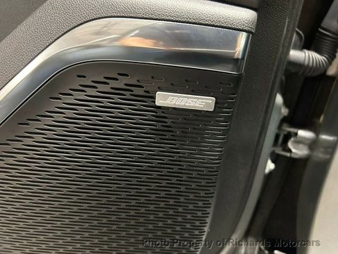 Used 2025 GMC Acadia Elevation w/ Elevation Premium Package image 18