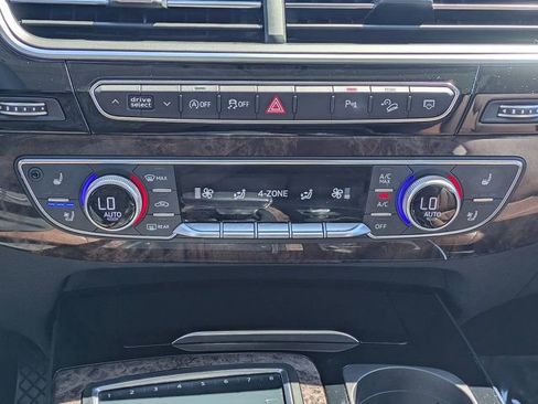 Used 2018 Audi Q7 3.0T Premium Plus AWD/4WD image 26
