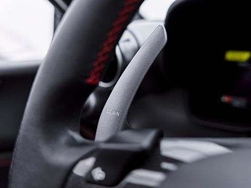 Used 2022 Ferrari F8 Tributo RWD image 74