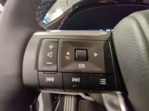 Used 2026 INFINITI QX60 Autograph w/ Dark Cargo Package image 13