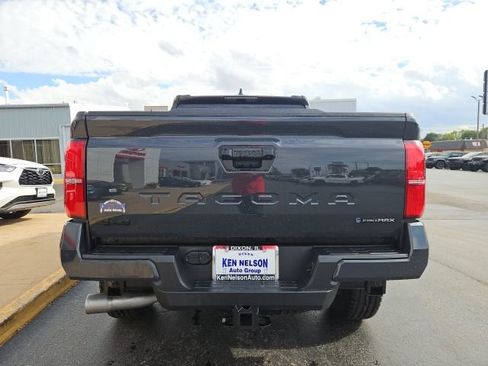 New 2025 Toyota Tacoma TRD Off-Road image 9