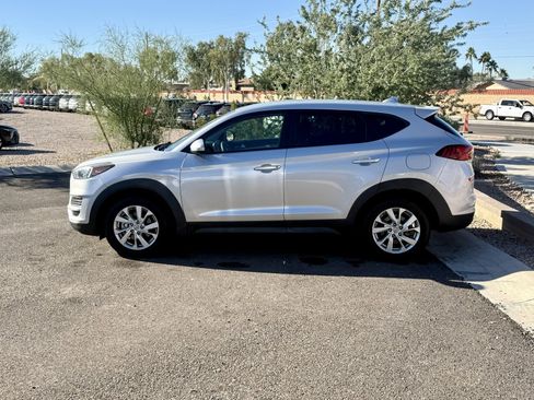 Used 2019 Hyundai Tucson SE image 6