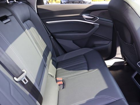 Used 2021 Audi e-tron Premium w/ Convenience Plus Package image 14