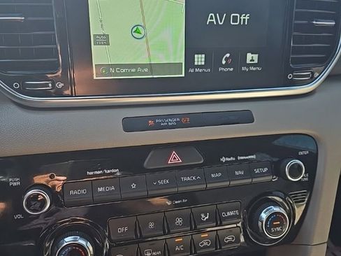 Used 2020 Kia Sportage SX image 18