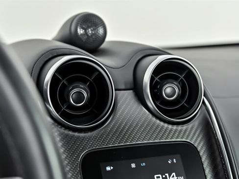 Used 2019 McLaren 600LT RWD image 29