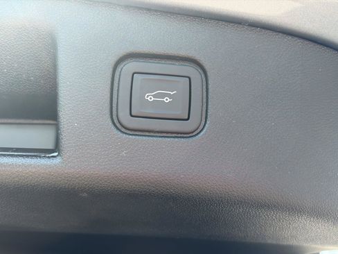 Used 2024 Chevrolet Blazer EV RS AWD/4WD image 38