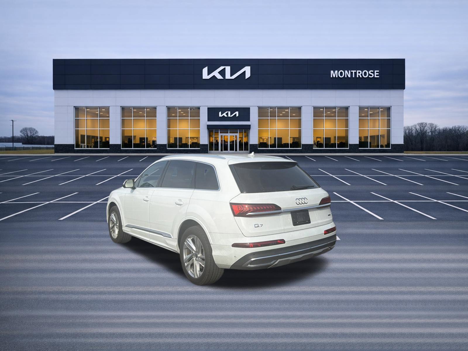 Used 2024 Audi Q7 3.0T Premium Plus AWD/4WD image 8