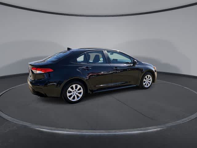 Used 2025 Toyota Corolla LE FWD image 8