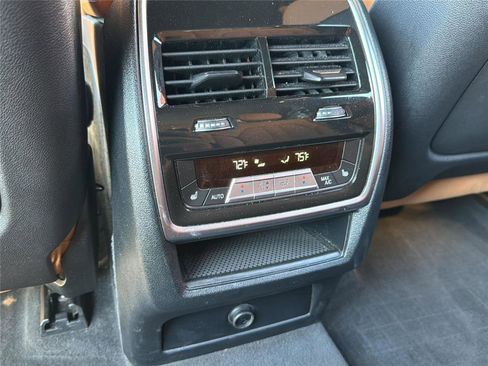 Used 2023 BMW X5 xDrive40i w/ Executive Package AWD/4WD image 26
