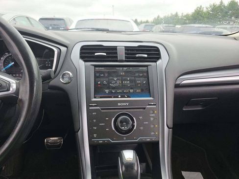 Used 2015 Ford Fusion Titanium FWD image 7