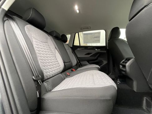 New 2026 Volkswagen Tiguan S image 14