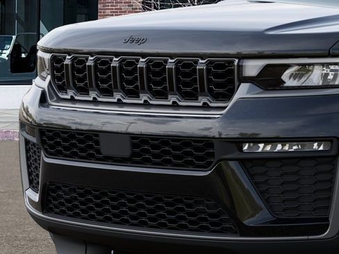 New 2026 Jeep Grand Cherokee L Limited AWD/4WD image 11