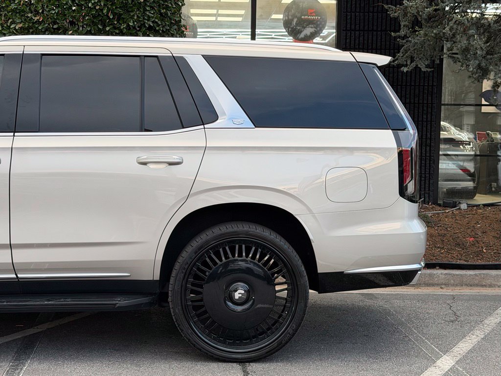 Used 2023 Cadillac Escalade Luxury RWD image 11